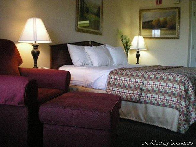 Baymont By Wyndham Prattville - Montgomery Quarto foto